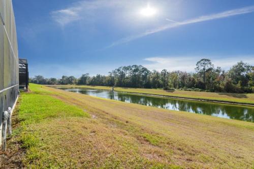 Donald Ducks Getaway Vacation Villa Condo - main image