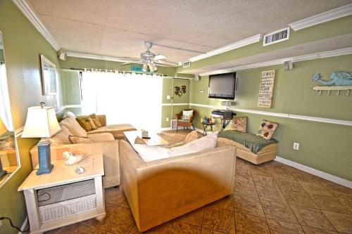 Seatime 303S Condo - image 5