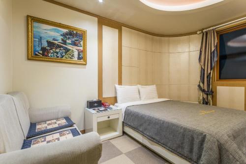 1 twin bed