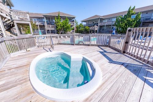Woodhouse Condo