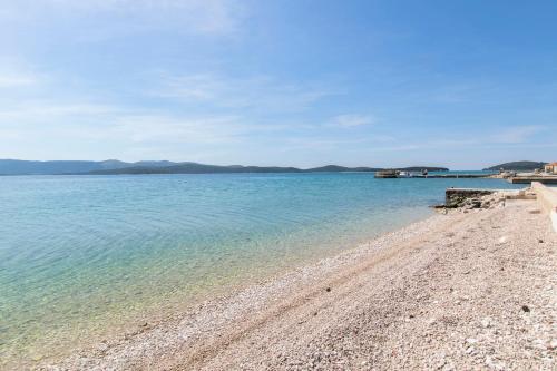 Apartment Island Dream - image 8