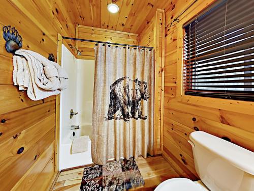 Upper Middle Creek Cabin Unit #27 Cabin - image 5