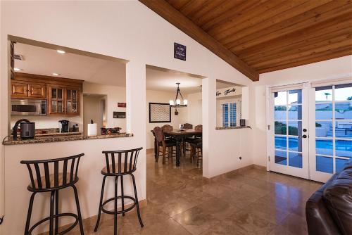 Ryan's Resort 4 Bedroom by Casago Phoenix (AZ)