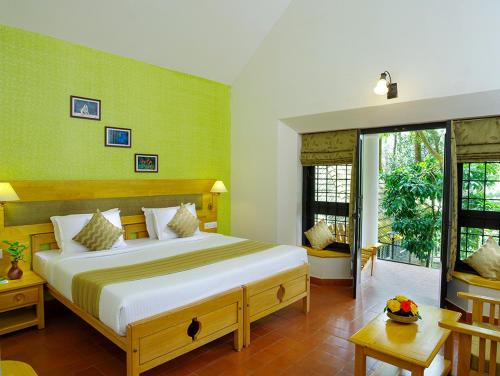 Hotel Treetop Hotel Treetop is perfectly located for both business and leisure guests in Thekkady. Featuring a satisfying list of amenities, guests will find their stay at the property a comfortable one. Take advan