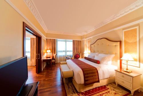 1 queen bed
