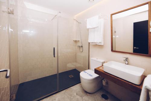 Malaga Premium Hotel - image 13
