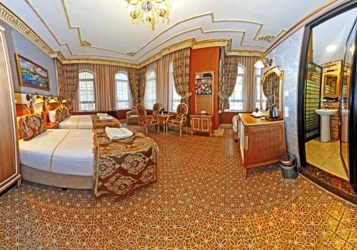 Room, deluxe, family