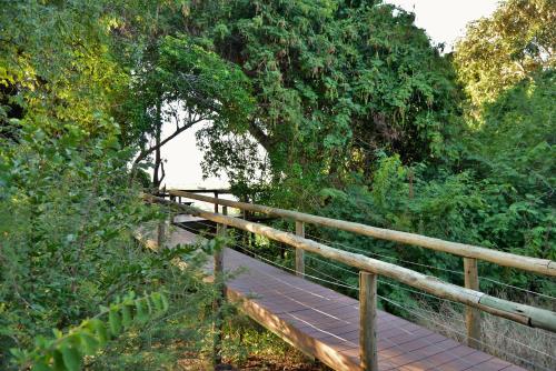 Chobe River Cottages