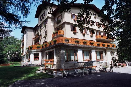 Hotel Des Geneys Bardonecchia