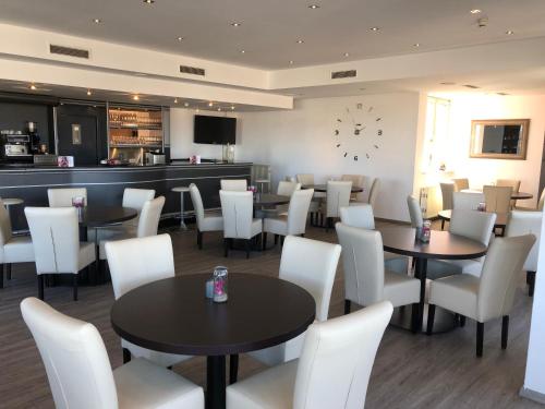 Skycity Hotel Atrigon - 레스토랑