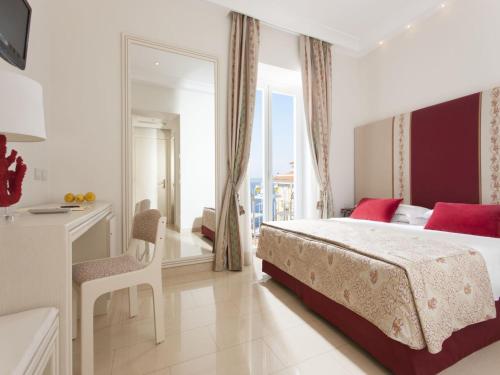 1 queen bed