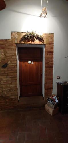 Exterior view, B&B Le Undici Lune in San Gimignano