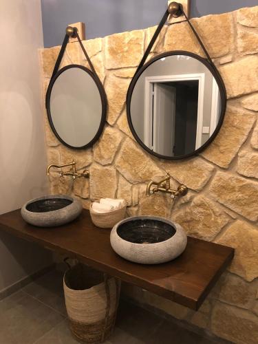 Vrachia Beach Hotel & Suites - Adults Only - main image