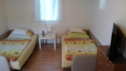  Apartment Ante, Unterkunft in Šaričevi