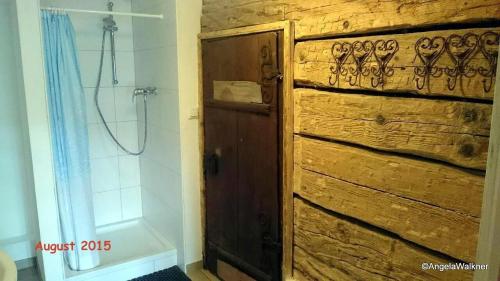 Fürdőszoba, Schnaitstadlhutte in Krispl