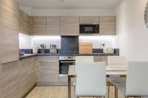 Foto - 1 Bedroom Flat in Surrey Quays with Balcony