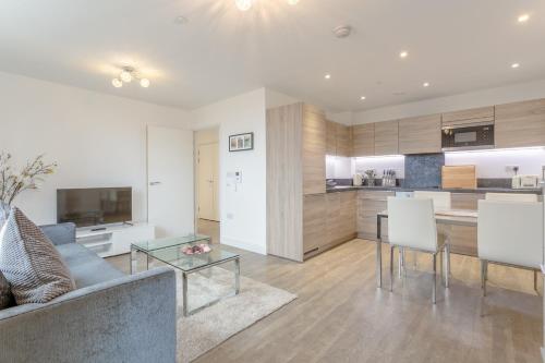 Foto - 1 Bedroom Flat in Surrey Quays with Balcony