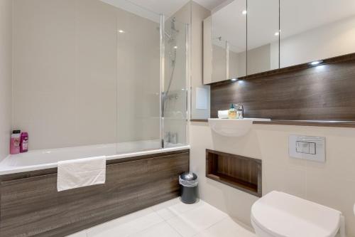 Foto - 1 Bedroom Flat in Surrey Quays with Balcony