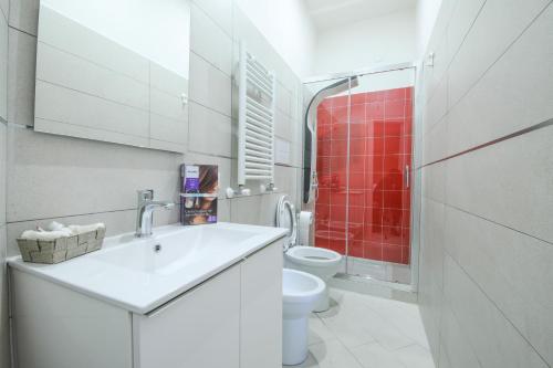 Il vicoletto di Santa Lucia - image 6