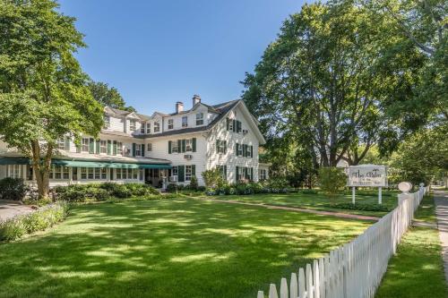 The Huntting Inn in East Hampton, USA