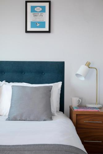 SACO Aparthotel Farnborough - main image