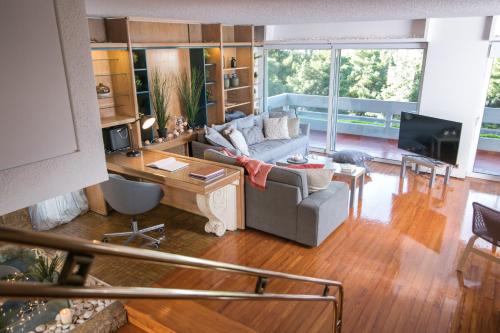 One-of-a-kind Athens Riviera Apartment