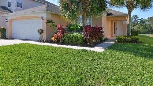 Waterside Villa – Kissimmee, FL