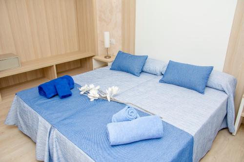 Two-Bedroom Apartment (2-5 Adults) image 4