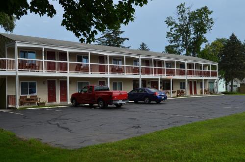 Cozy Corner Motel