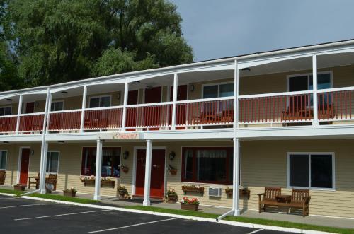 Cozy Corner Motel - 출입구