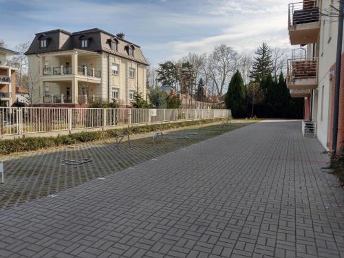 Mandarin Wellness Apartman - image 5