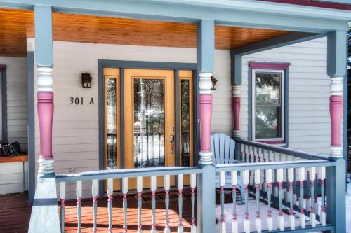 High Street Retreat - image 6