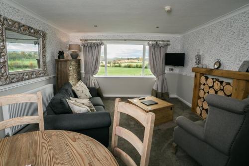 186292963 Stirk House Hotel