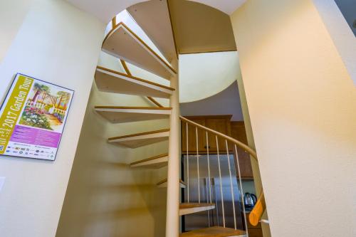 River Glen 205B - image 8