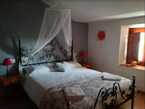 Rectoria de Montclar- habitatge d'ús turístic -apartament (Rectoria de Montclar- habitatge d'us turistic -apartament) in Baga