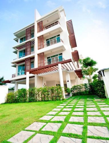 The Meet Green Apartment, Bangkok