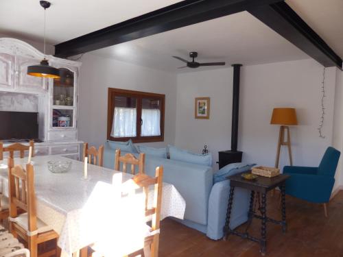 Krogs/atpūtas telpa, Olmedilla in Olmeda de las Fuentes
