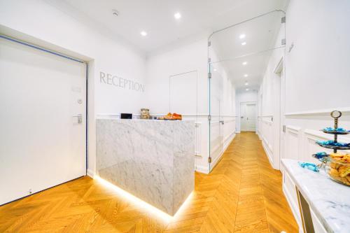 Via Chiodo Luxury Rooms 3