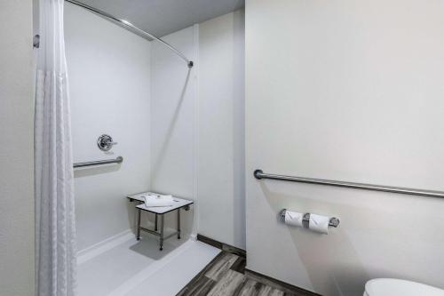 Comfort Inn & Suites Oklahoma City - main image
