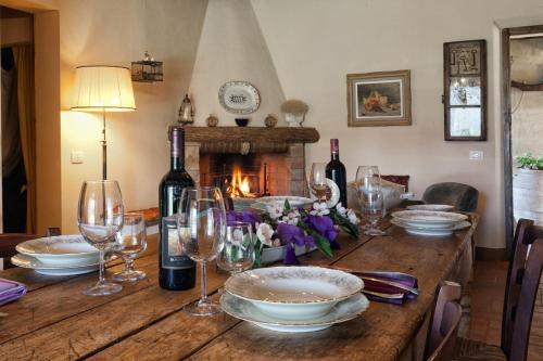 設施, Agriturismo MONSOLE - Montalcino in 聖焦萬尼達索