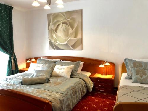 Central 3 Bedrooms Duplex with Mountain View image 9