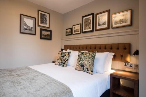 Innkeeper's Lodge Aylesbury - South  Weston Turville - image 5