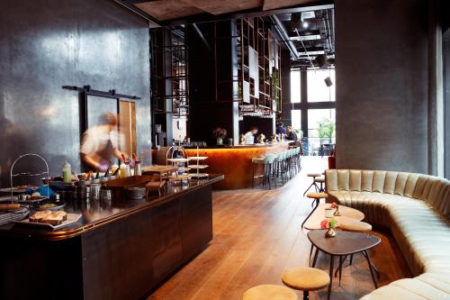 Clarion Hotel The Hub - image 6