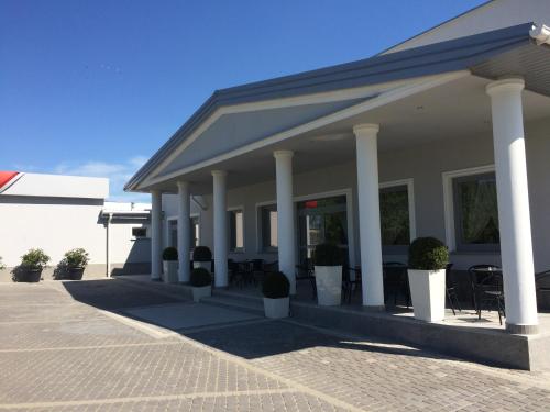 Exterior view of Hotel Arkadia