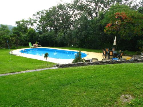 Swimmingpool, Villa Blanka in Unhost