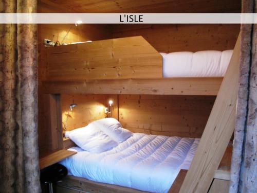 Lofts and Lakes Premium