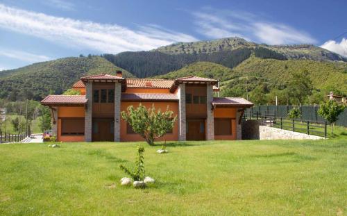 APARTAMENTOS CAMINO SANTO TORIBIO - Vega De Liebana