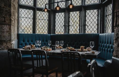 Best Western Walworth Castle Hotel - image 11