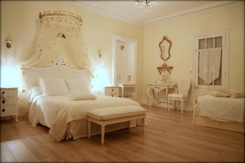 La Villa Bleue de Mauleon chambre d'hôte Moulins