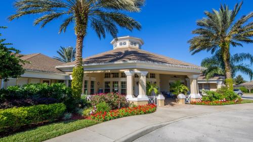 Rhapsody Palms - image 6